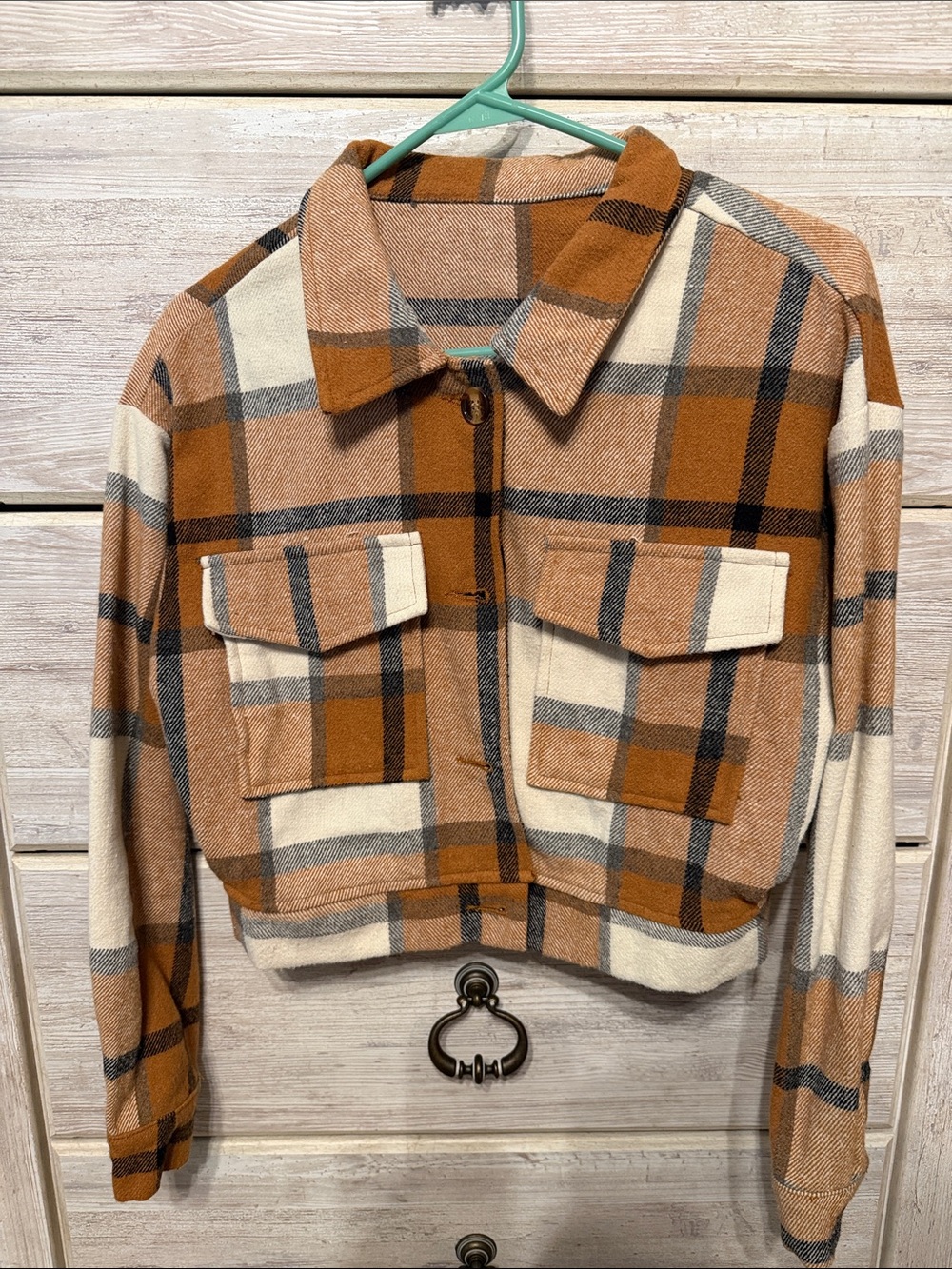 SHEIN Cropped Plaid Shacket in Tan, Cream & Brown size small